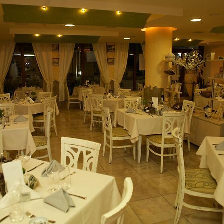 Hotel Fors Burgas City Eksteriør billede