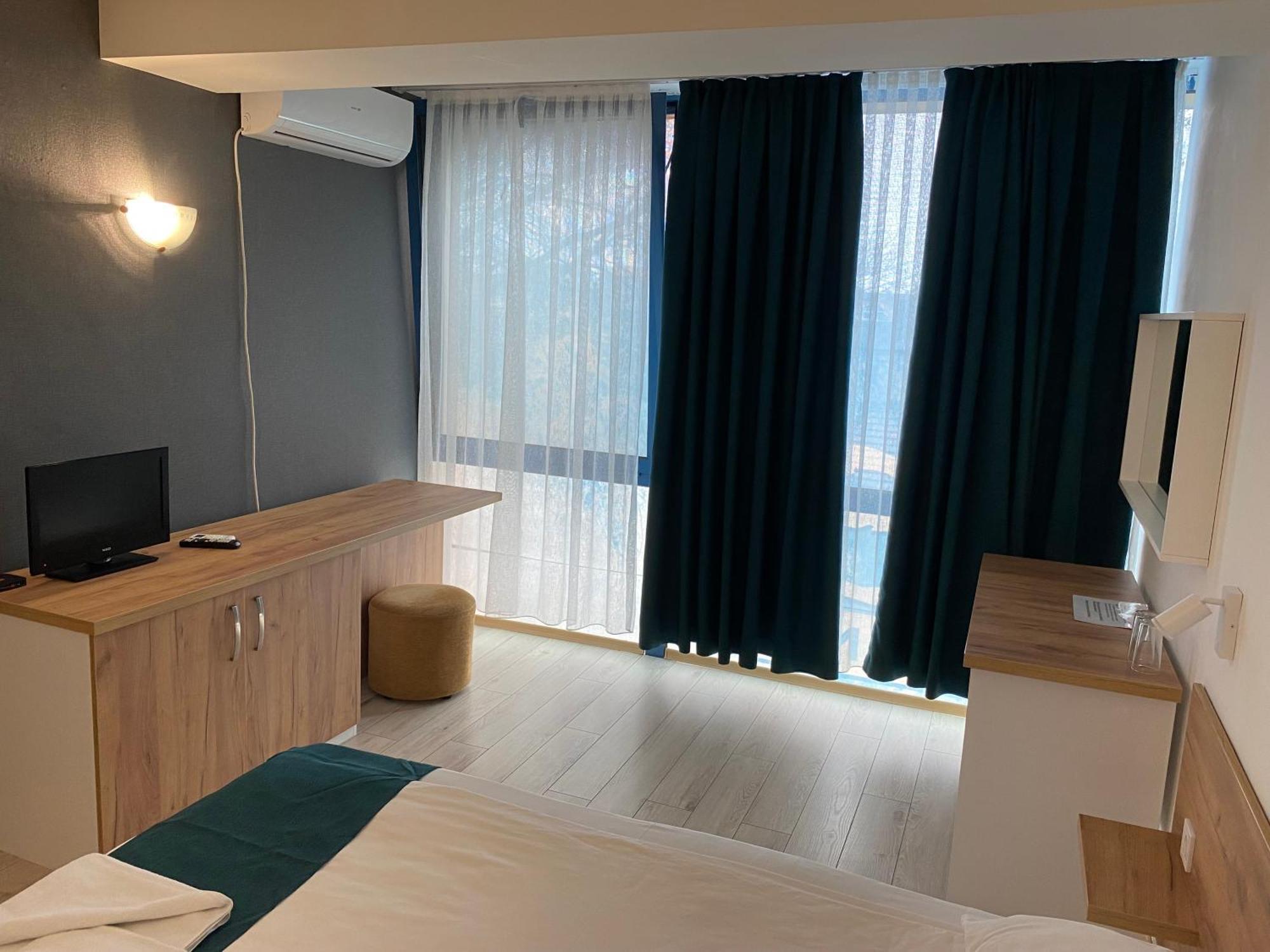 Hotel Fors Burgas City Eksteriør billede